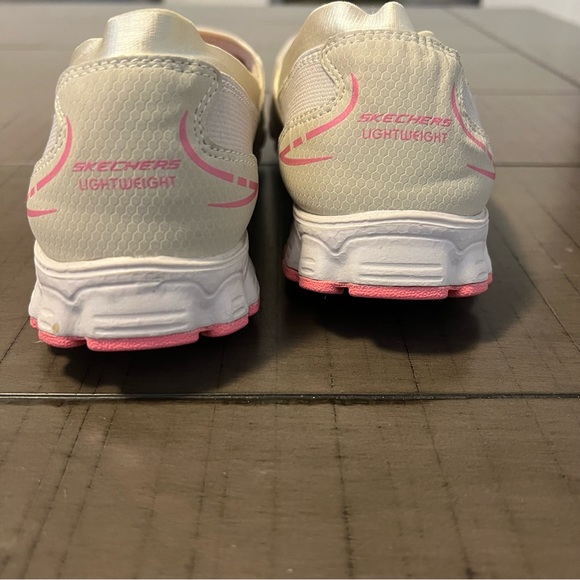 Skechers EZ Flex Take It Easy Slip On Walking Shoe Womens Size 6 Beige - Picture 5 of 9